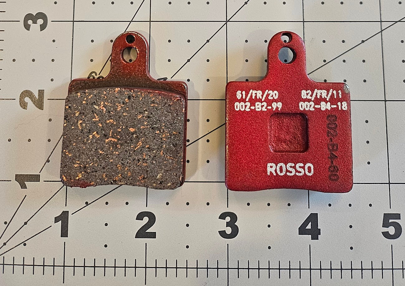 Brake pad CRG Front red medium OEM